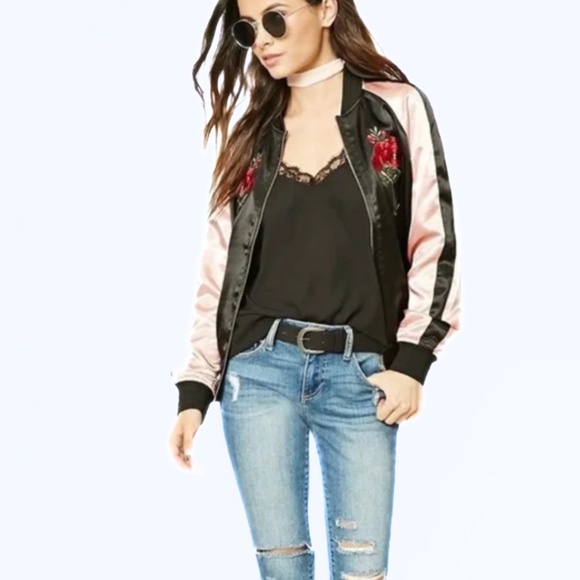 Forever 21 Embroidered Black & Pink Satin Bomber Jacket Size S - Picture 10 of 11